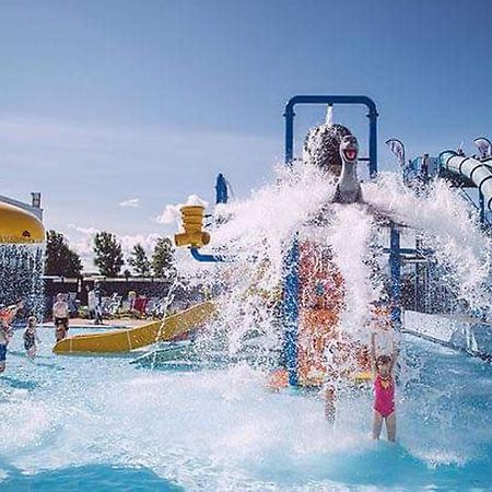 ברין 95 Holiday Resort Unity 3 Bed Passes Included מראה חיצוני תמונה